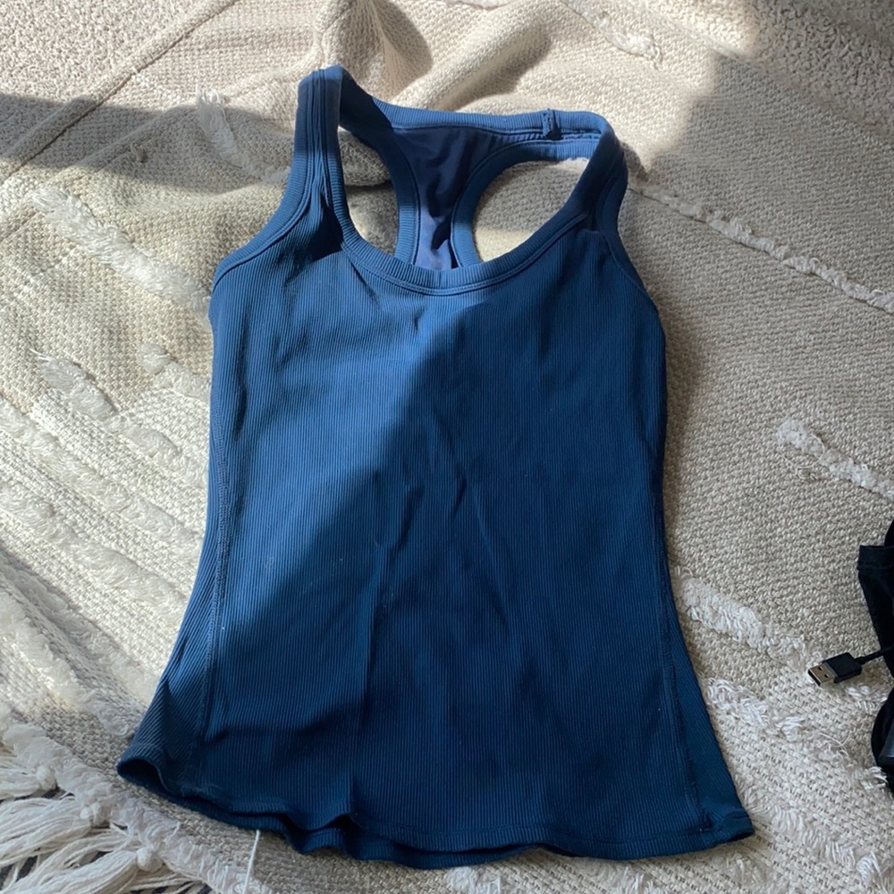 Alo blue tank